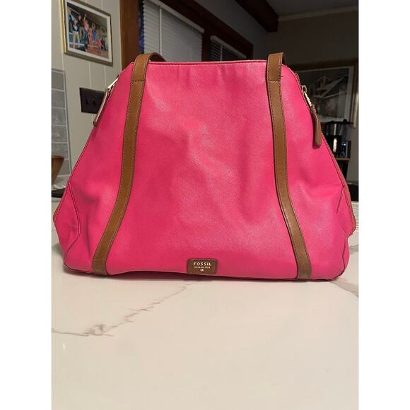 Fossil Expandable Gwen Shopper Tote Bag Travel Leather Wax Coated Pyramid Pink - Picture 2 of 16